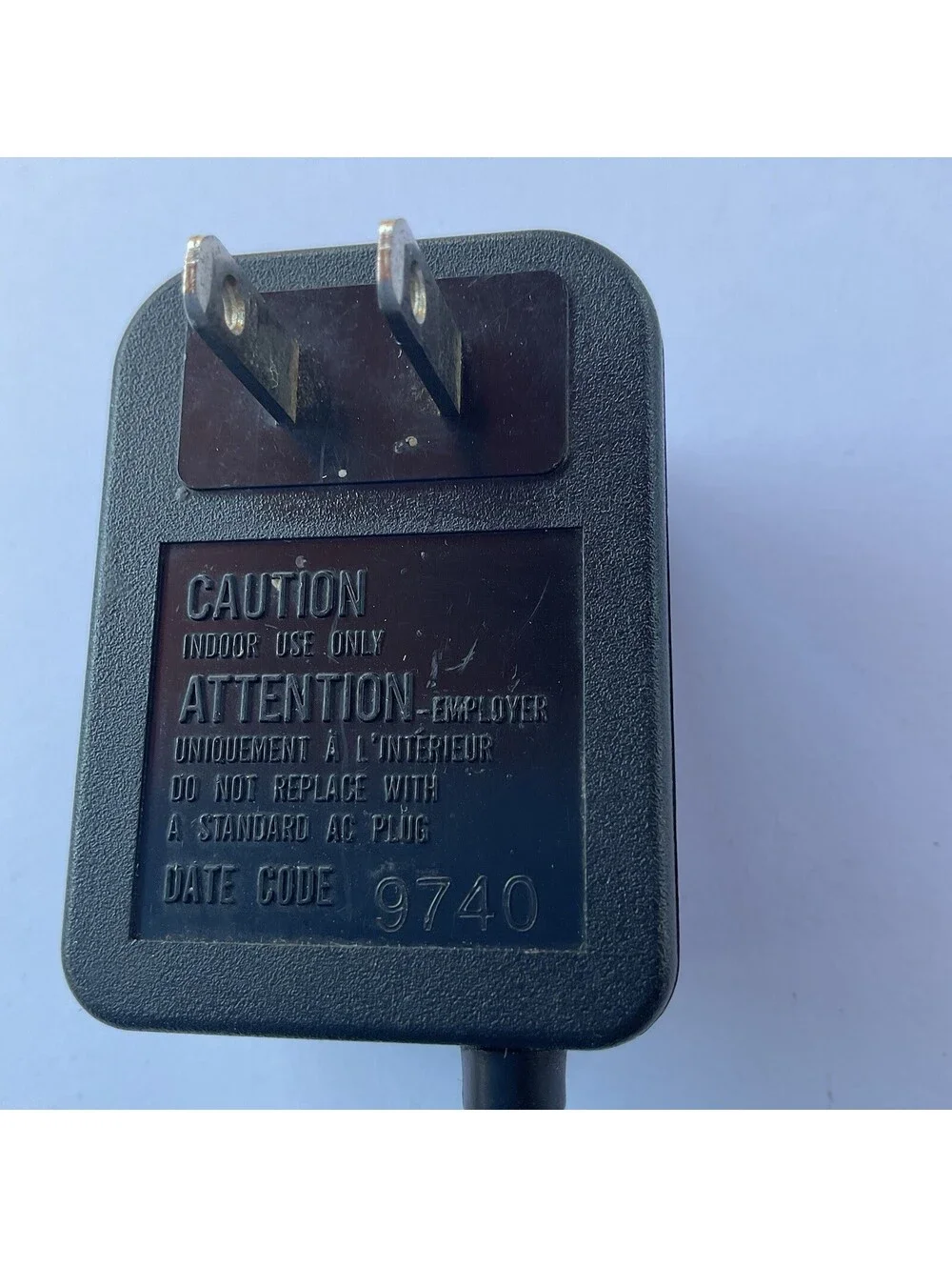 SONY AC-DC ADAPTER 9VDC-150mA CENTER (+) ANGLED DC Class 2 Power Supply